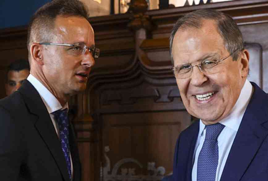 Maďarský minister financií vyzýva EÚ, aby ‚neskrývala pravdu‘ o ruskom plyne