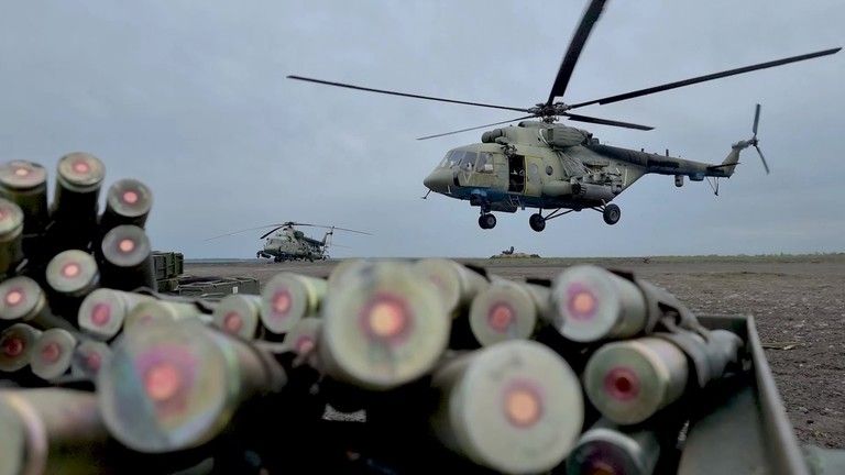 Letecký útok zabil stovky zahraničných bojovníkov na Ukrajine - ruské ministerstvo obrany
