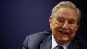 George Soros môže ovplyvniť globálne médiá s väzbami na najmenej 253 organizácií, uvádza štúdia