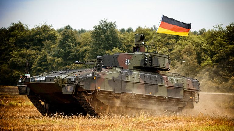 Nemecko pozastavuje obstarávanie chybných obrnených vozidiel