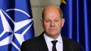 Scholz vysvetľuje plány Nemecka na veľkú vojenskú expanziu