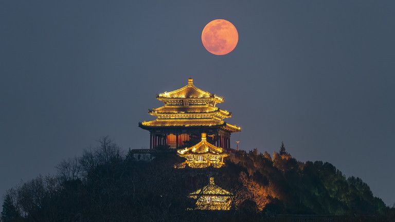 Čína by si mohla nárokovať časti Mesiaca – NASA