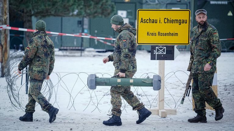 Počet Nemcov odmietajúcich vojenskú službu raketovo stúpa – médiá