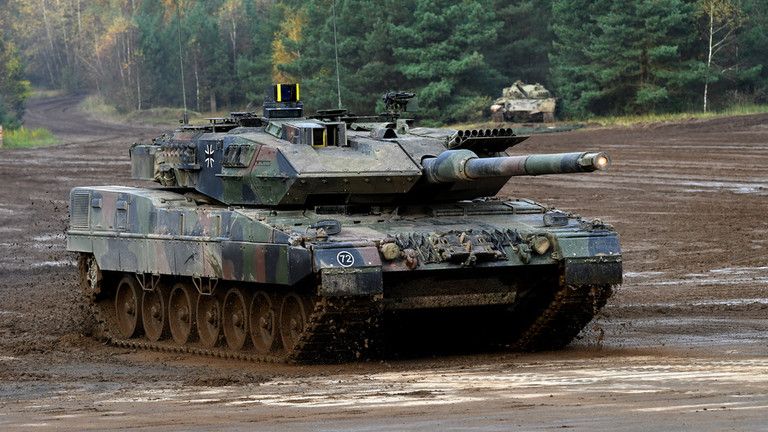Poľsko vysvetľuje rozhodnutie poslať na Ukrajinu tanky západnej výroby