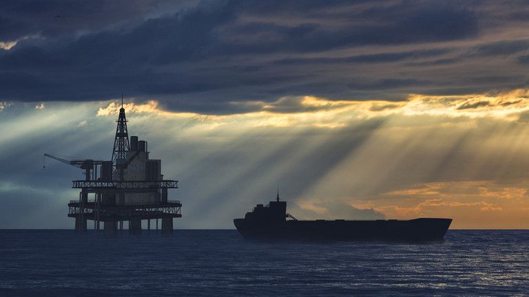 Rusko zakáže ďalší predaj ropy pod západným cenovým stropom – médiá