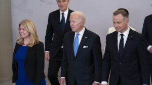 Biden reaguje na to, že Rusko pozastavilo jadrovú zmluvu