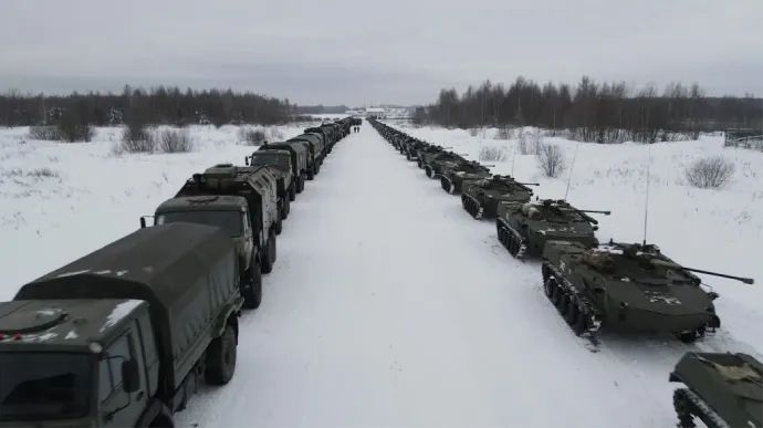 Rusko pripravuje rozsiahlu ofenzívu v najbližších 10 dňoch