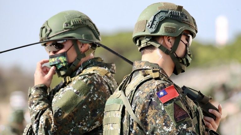 USA „štvornásobne zvýšili“ počet vojakov na Taiwane – WSJ