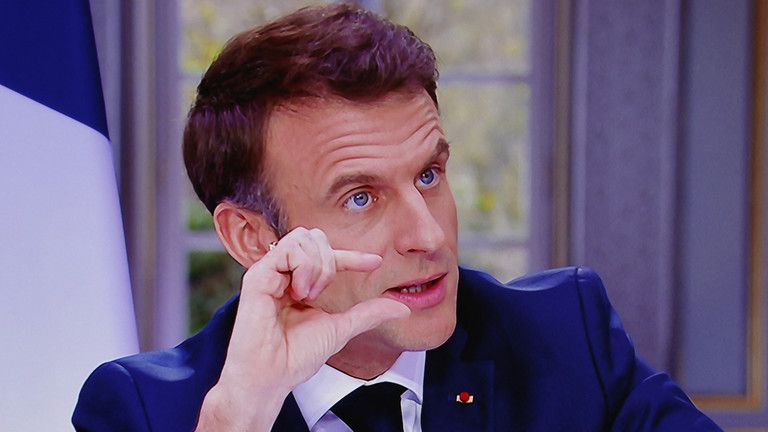 Macron hovorí, že je pripravený byť nepopulárny