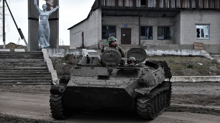 Bývalé jednotky NATO vidia „neporiadok“ v ukrajinskej armáde – CTV