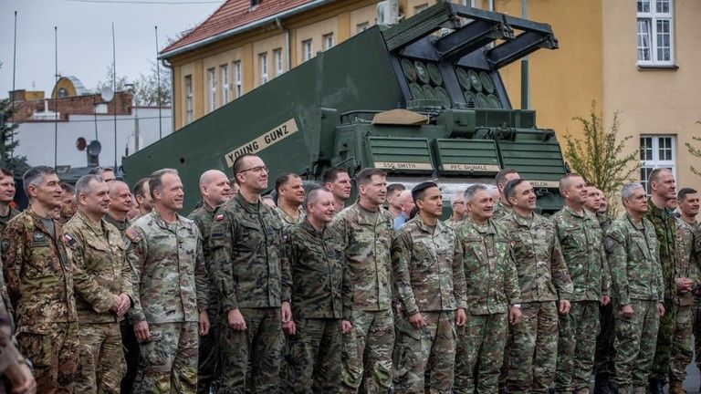 Poľsko navrhuje akadémiu HIMARS