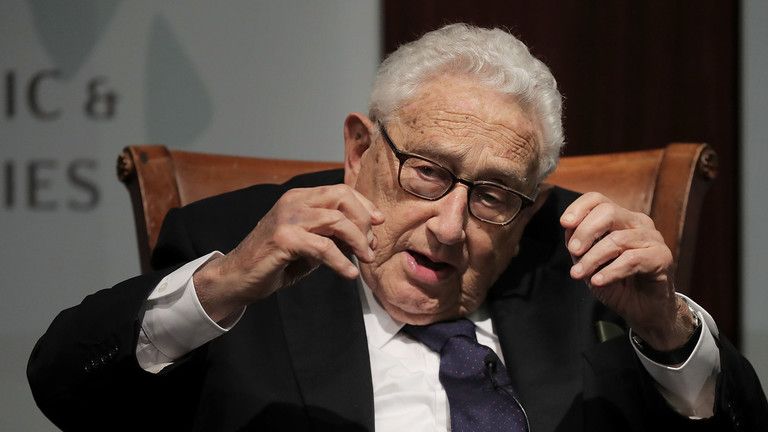 Kissinger zohral rozhodujúcu úlohu za smrť 3 miliónov civilistov – The Intercept