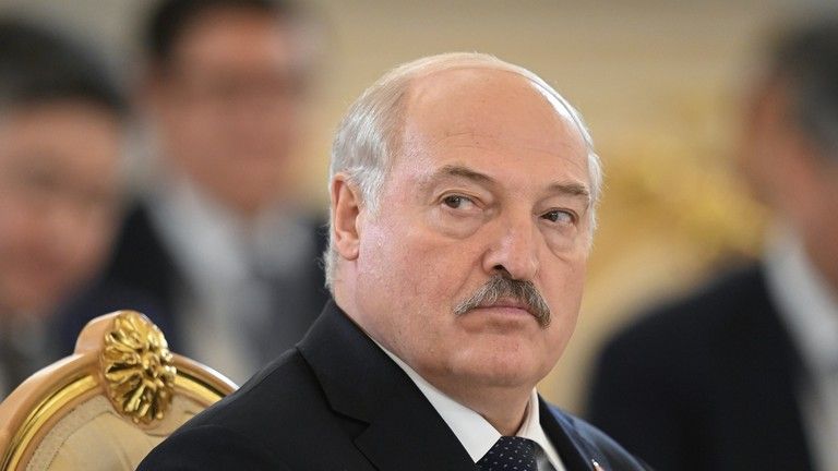 Lukašenko vysvetľuje, ako získať jadrové zbrane