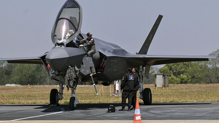 Pentagon môže potrebovať ďalšiu infúziu peňazí na údržbu F-35 – audítori