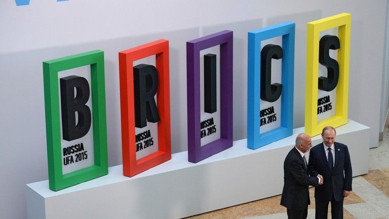 Bangladéš žiada o vstup do BRICS