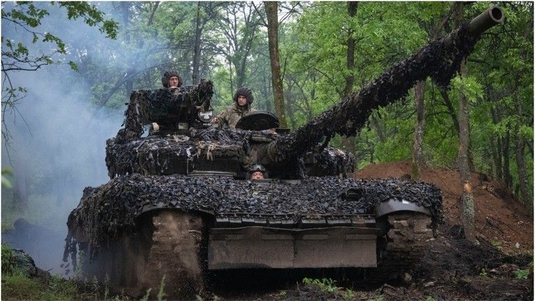 Odrazenie „rozsiahlej“ ukrajinskej ofenzívy – ruské ministerstvo obrany