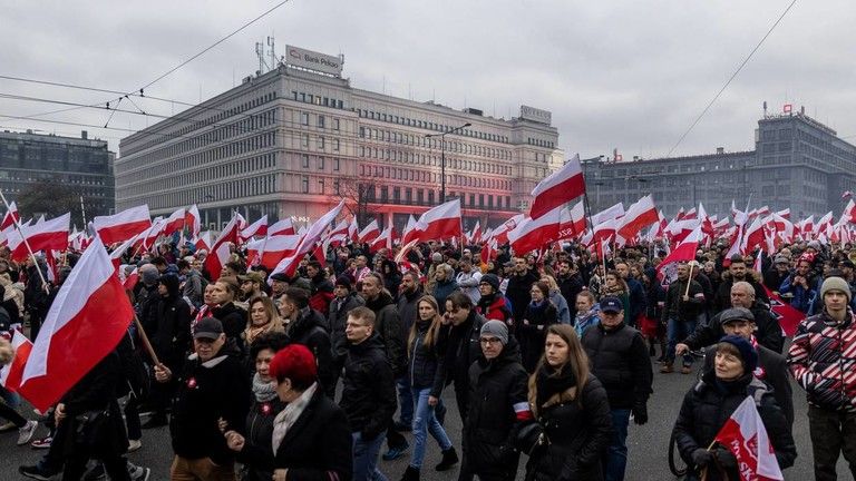 Takmer polovica Poliakov je proti okamžitému členstvu Ukrajiny v NATO – prieskum