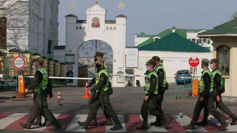Ukrajinská polícia spustila novú raziu na kresťanský kláštor