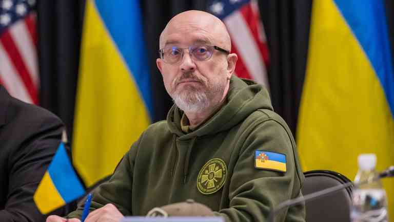 Ukrajinský parlament odvolal ministra obrany