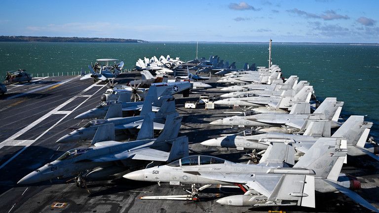 Pentagon posiela námornú armádu na podporu Izraela