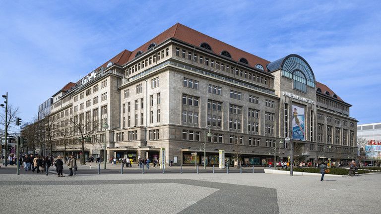 Ikonický berlínsky obchodný dom vyhlasuje bankrot