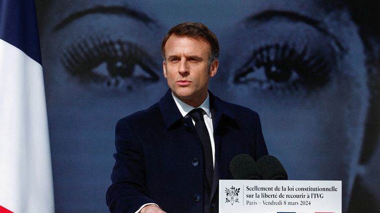 Macron vedie cestu k samovražde západnej civilizácie