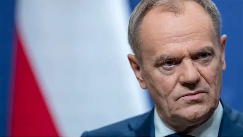 Poľský líder varuje pred nedostatkom prípravy „predvojnového stavu“ a vyzýva európske štáty, aby investovali do obrany