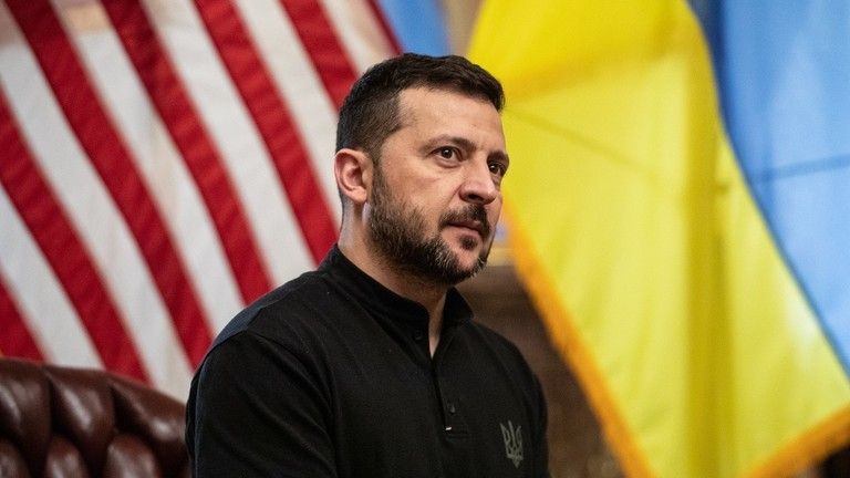 Západ dáva Ukrajine „pozitívne signály“ aby bombardovali hlboko v Rusku – Zelensky