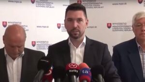 R. Takáč: záchrana miliónov pre slovenských farmárov