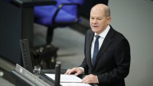 Scholz opätovne potvrdzuje pripravenosť rokovať s Putinom