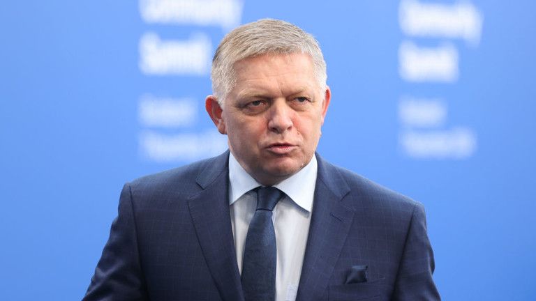 Premiér Robert Fico kritizuje pokusy o zmarenie návštevy Moskvy