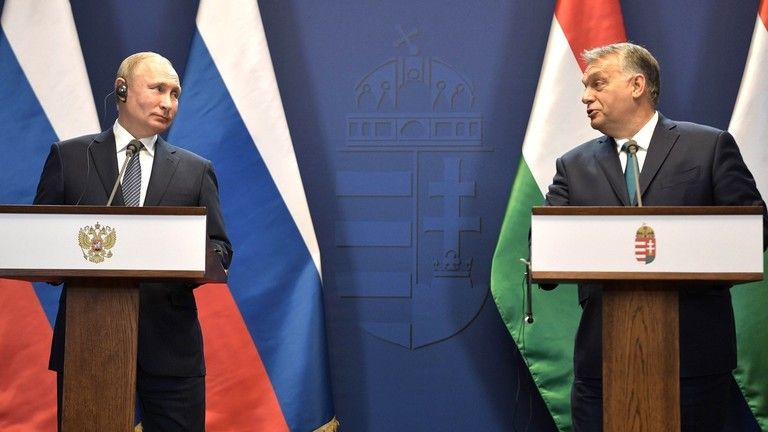 Orbán hovorí s Putinom po stretnutí s Trumpom