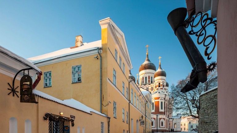 Estónsko napreduje so zásahmi proti cirkvi v štýle Ukrajiny