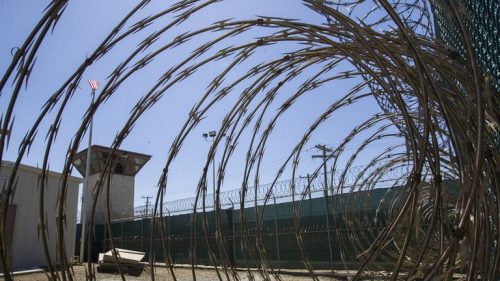 Trump pošle deportovaných migrantov na Guantánamo